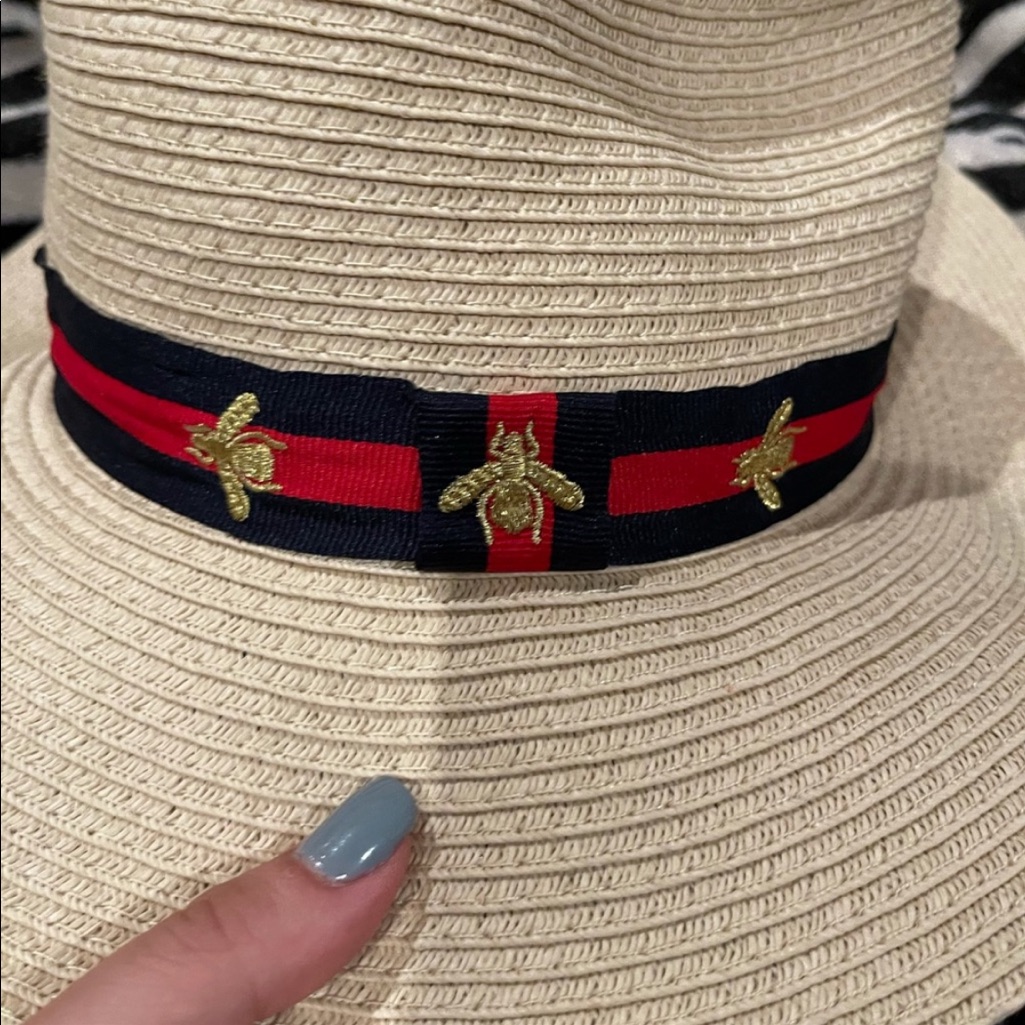 Vince Camuto Brand Hat With Bees